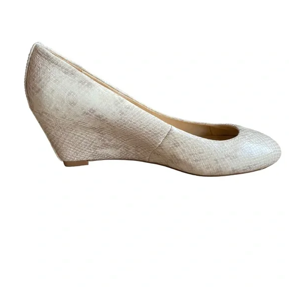 Aldo Cream and Tan Snakeskin Print Low Wedge Shoes Size 8 - Picture 6 of 8